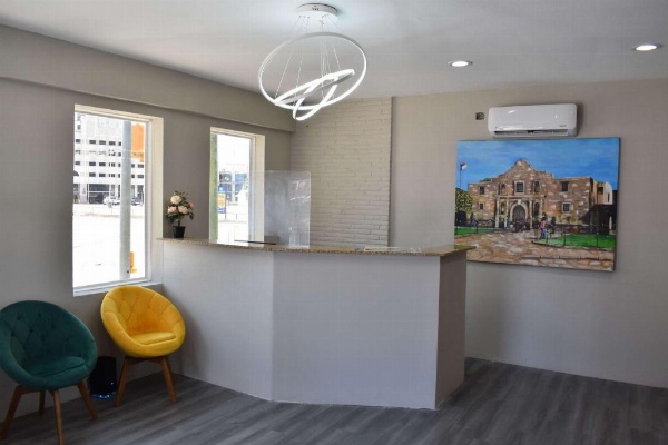 Days Inn by Wyndham San Antonio Alamo/Riverwalk image 7